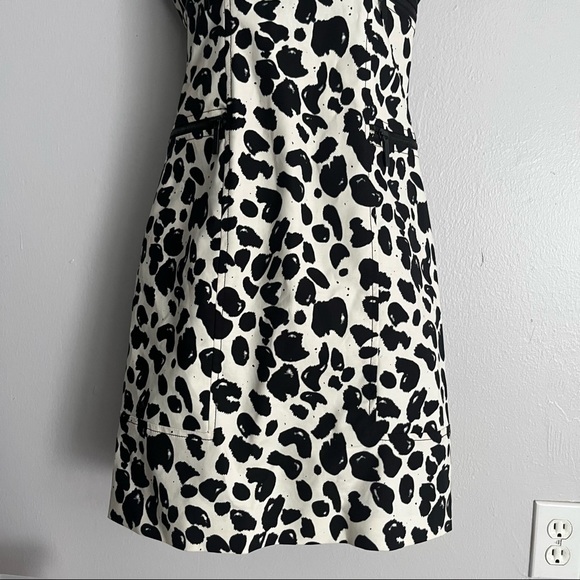 Michael Kors White/Black Abstract Print Sheath Dress - Picture 5 of 14